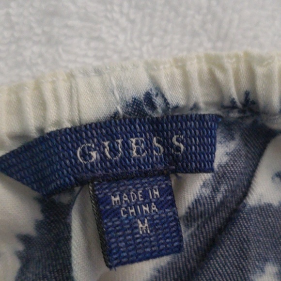 GUESS blouse - Picture 2 of 6